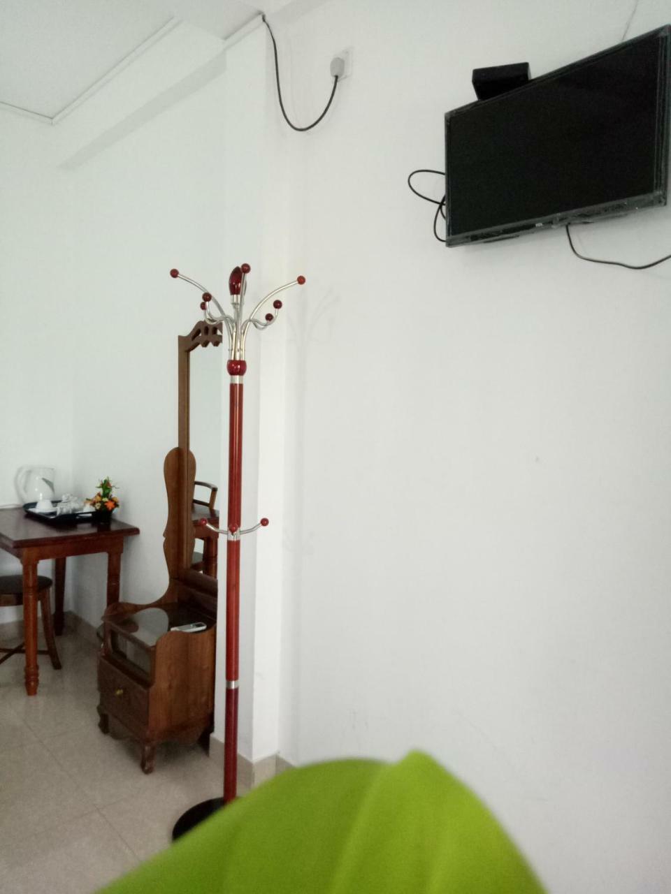 Otha Shy Airport Transit Hotel Katunayaka Kültér fotó