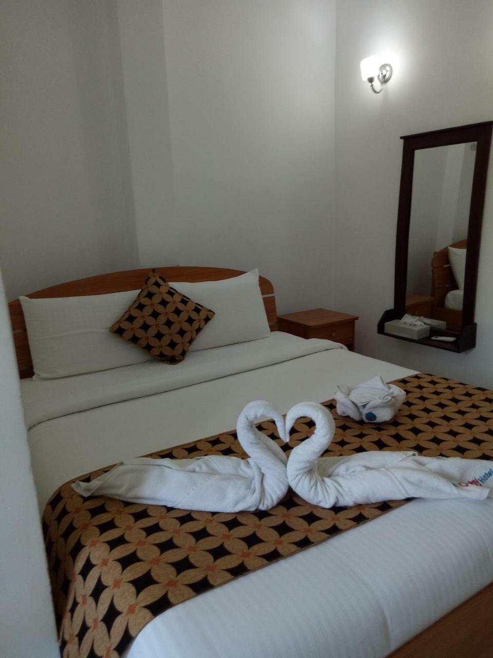 Otha Shy Airport Transit Hotel Katunayaka Kültér fotó