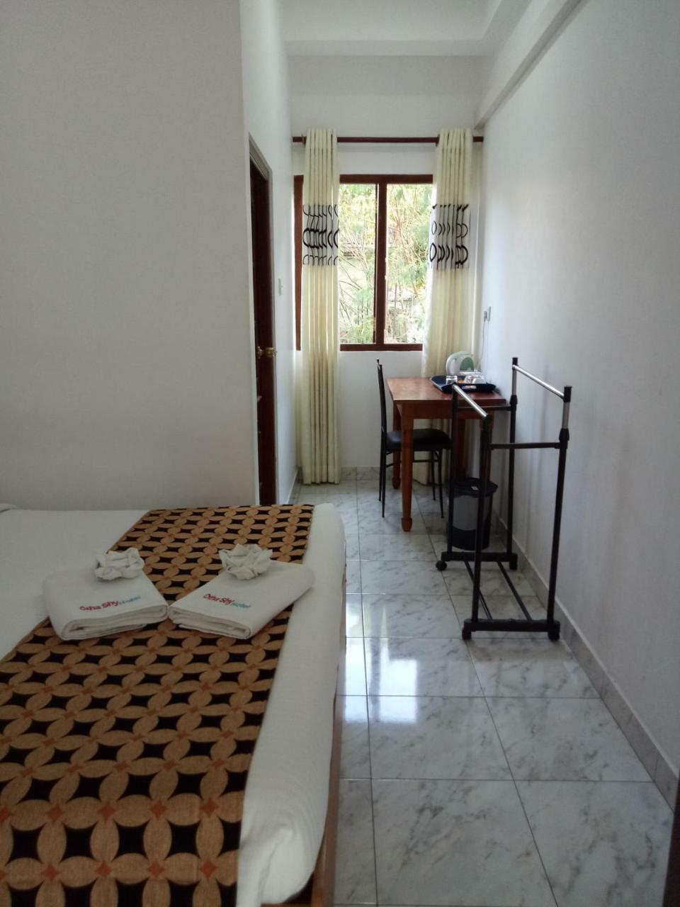 Otha Shy Airport Transit Hotel Katunayaka Kültér fotó