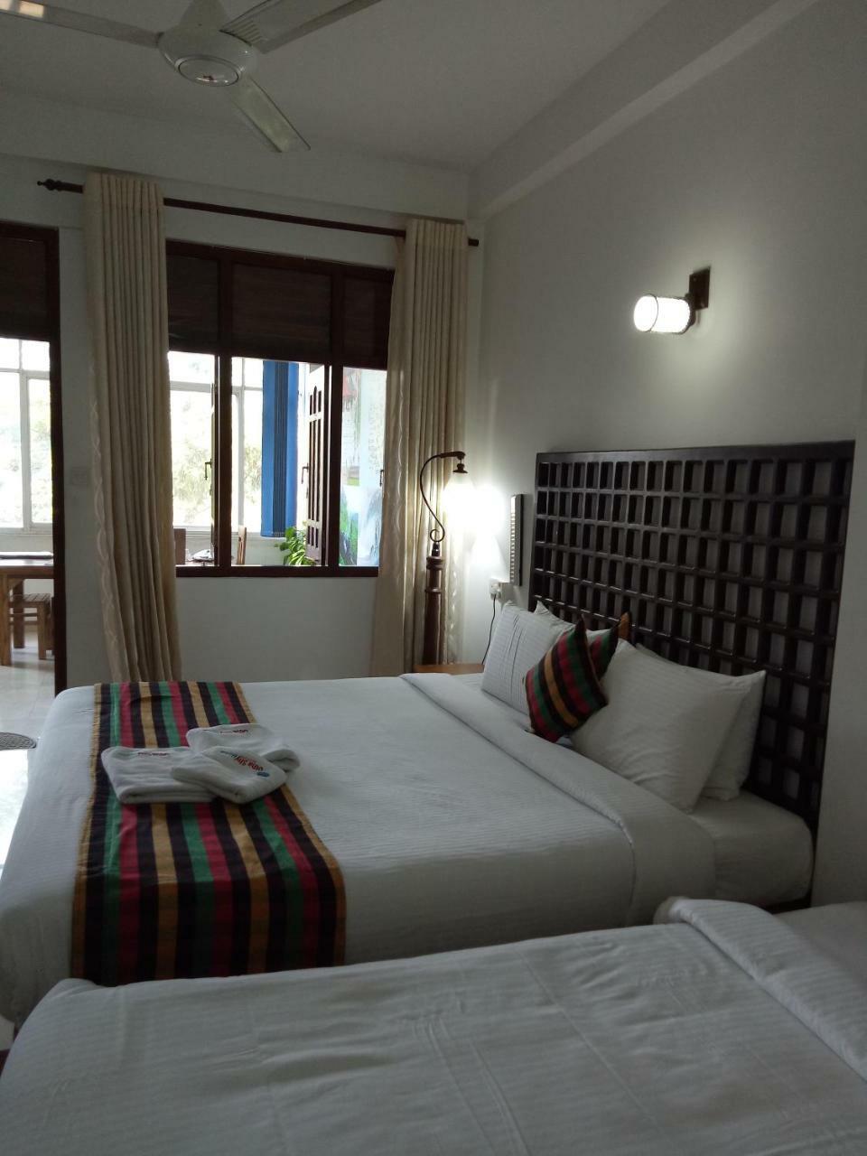 Otha Shy Airport Transit Hotel Katunayaka Kültér fotó